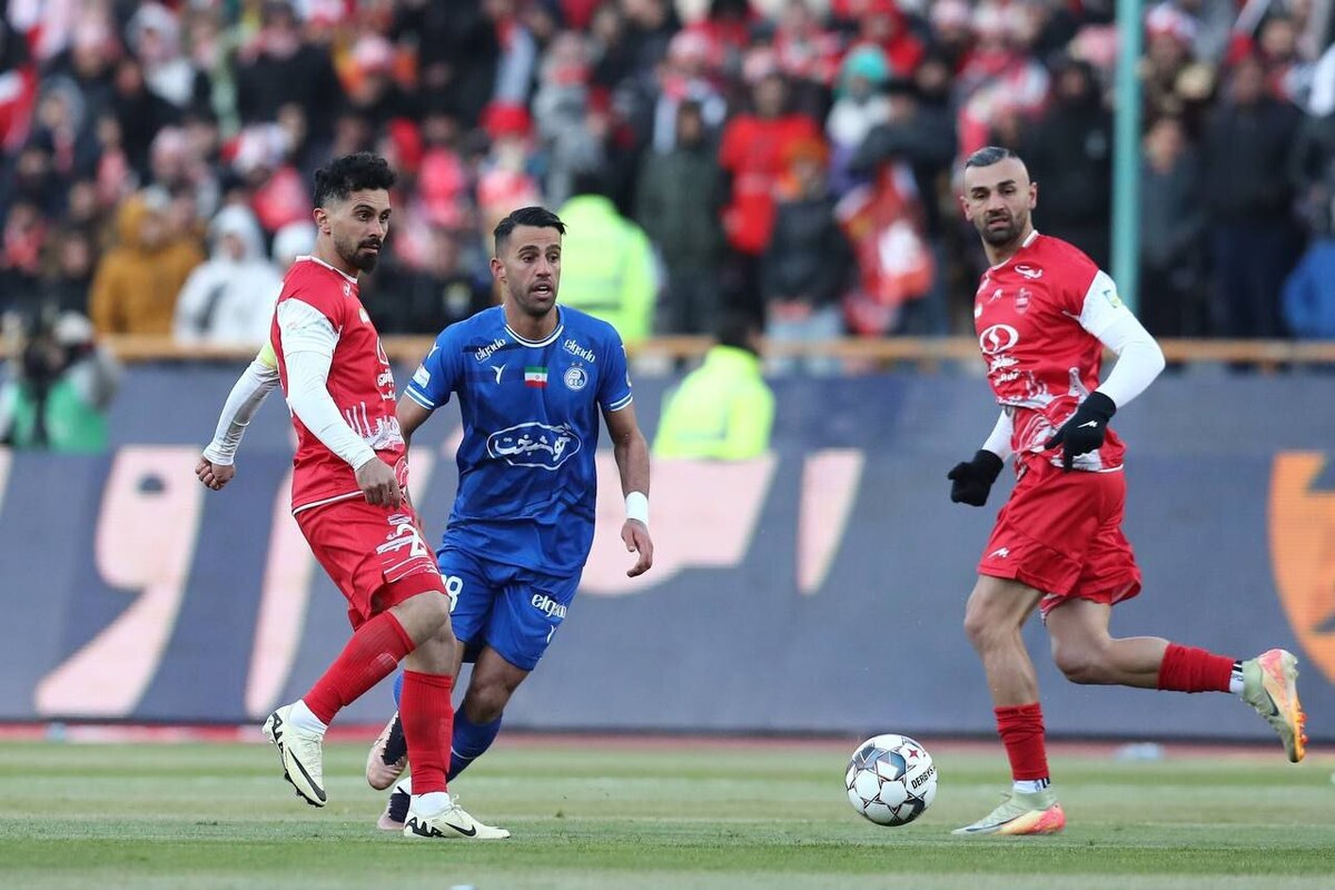 دورسون: دروازه‌بان استقلال سه متر جلو آمد خدا بخواهد پرسپولیس قهرمان می‌شود+فیلم