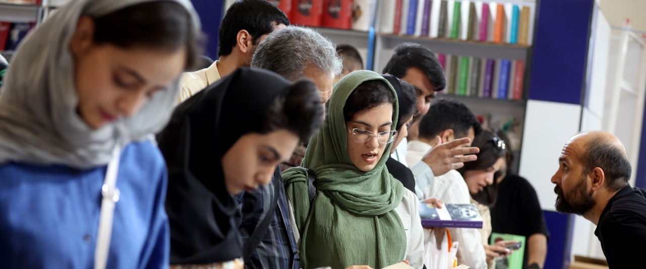 تهران | نمایشگاه در روز دوم نمایشگاه کتاب تهران چه گذشت؟